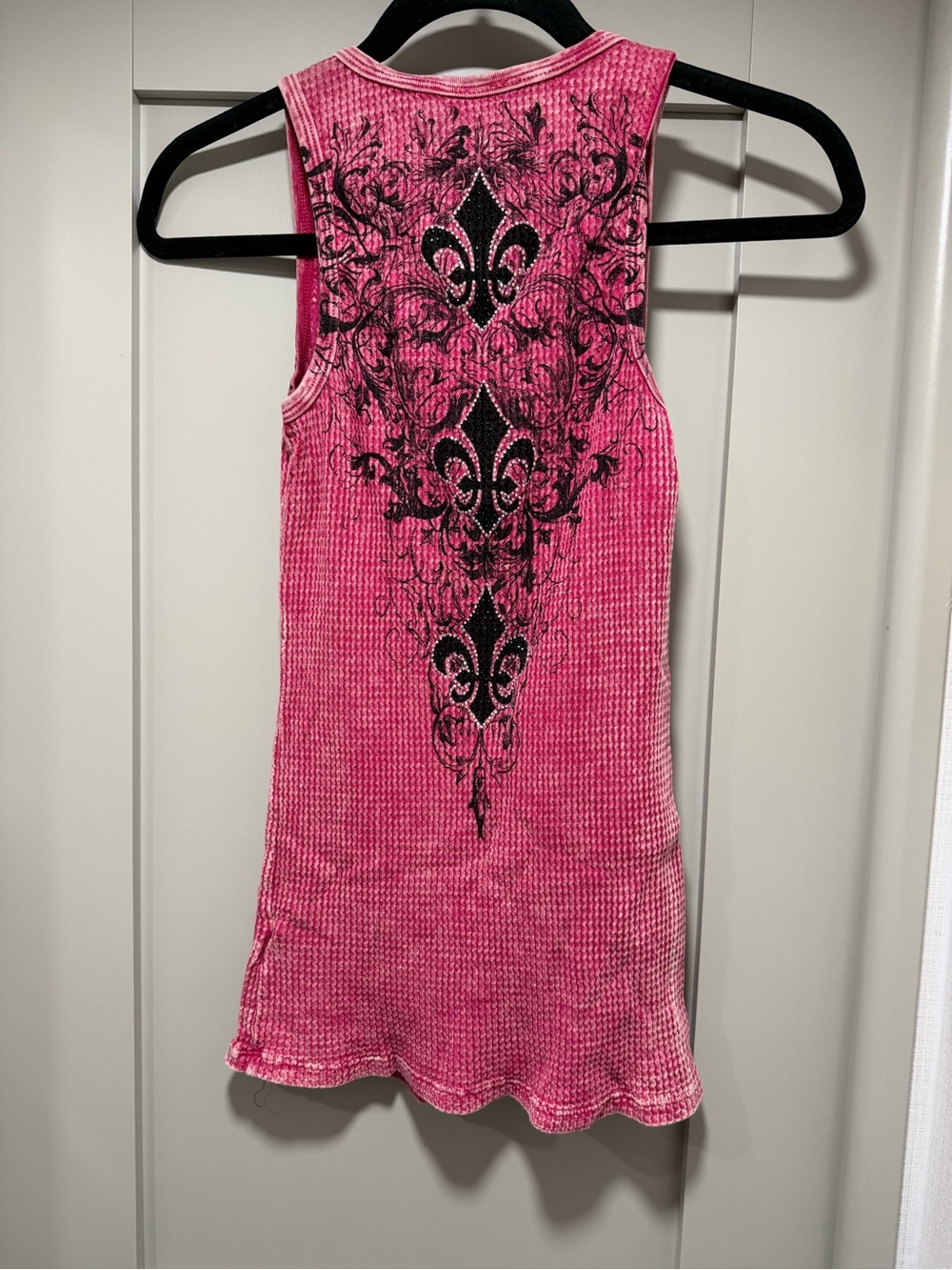 Bling Rider Hot Pink Tank with Black Wing Graphic - Picture 2 of 8